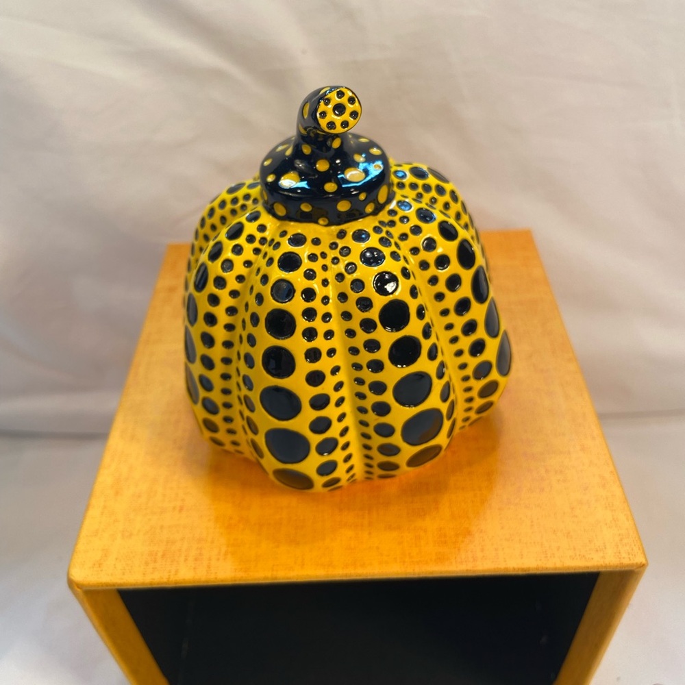Pumpkin Yayoi Kusama, Authentic, Original box, Yellow‎ and black